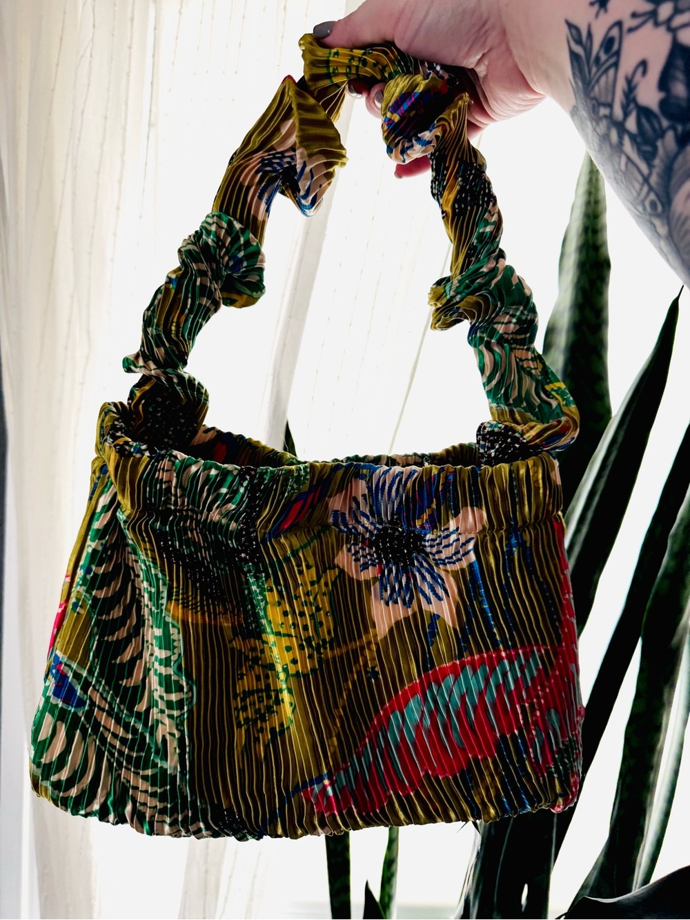 Anthro inspired Pleated Floral Pattern Shoulder Bag in Spring Green
